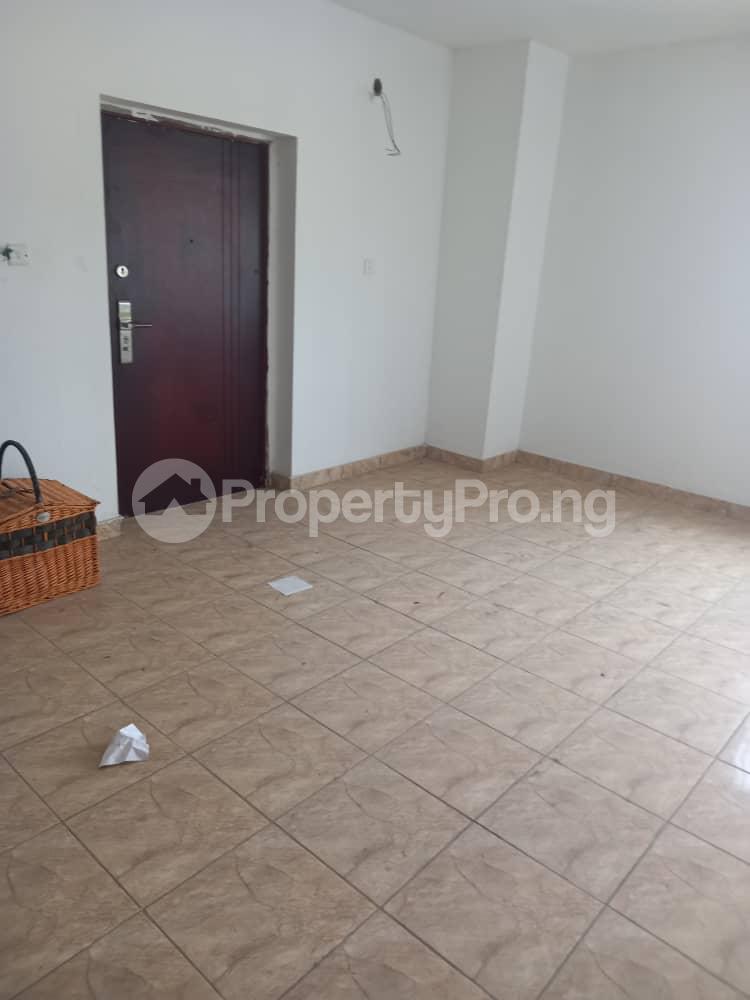 1 bedroom Flat / Apartment for sale Along Mobil Road Ilaje Ajah Lagos