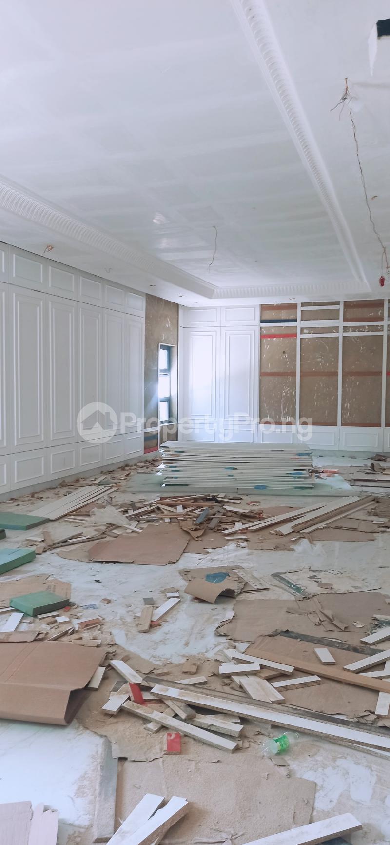 10 bedroom House for sale Maitama Abuja