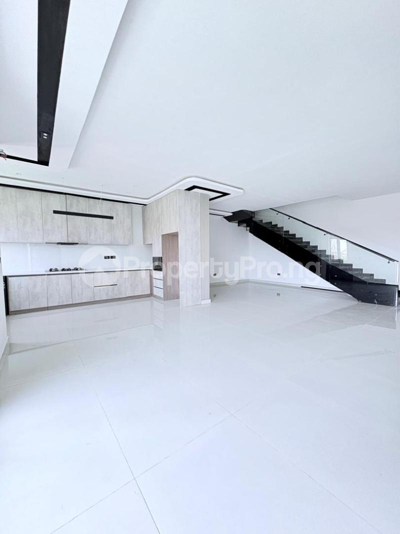 2 bedroom Flat / Apartment for rent Admiralty Road Lekki Lagos
