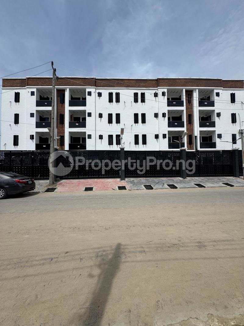 2 bedroom Flat / Apartment for rent Igbo-efon Lekki Lagos