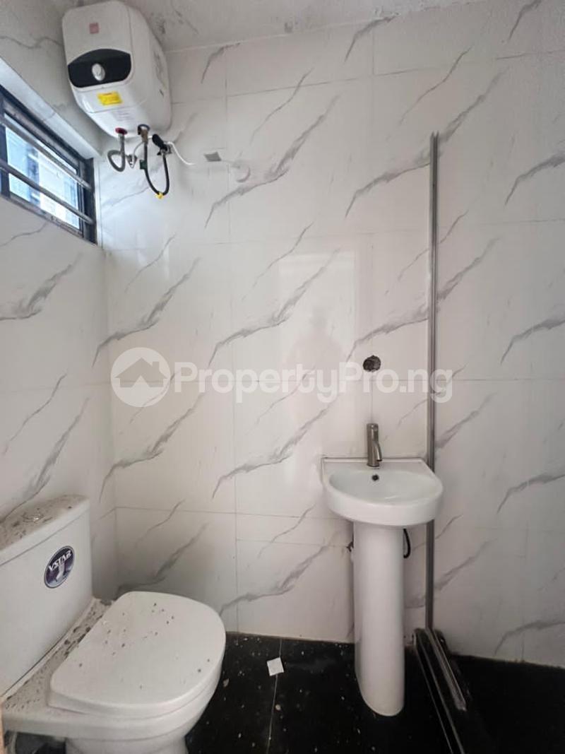 2 bedroom House for rent Igbo Efon Lekki Lagos. Igbo-efon Lekki Lagos