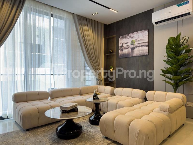 2 bedroom House for shortlet Ologolo Lekki Lagos