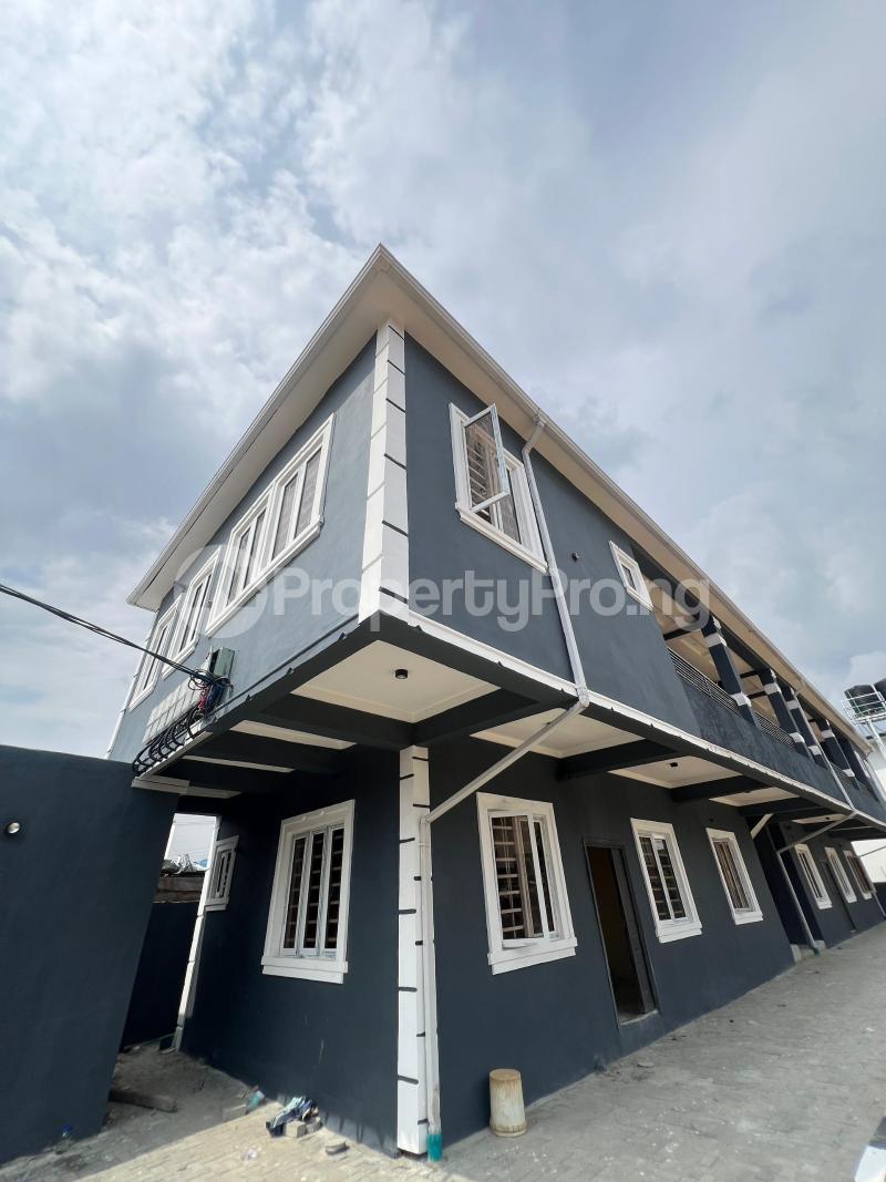 2 bedroom Flat / Apartment for rent Ado Ajah Lagos