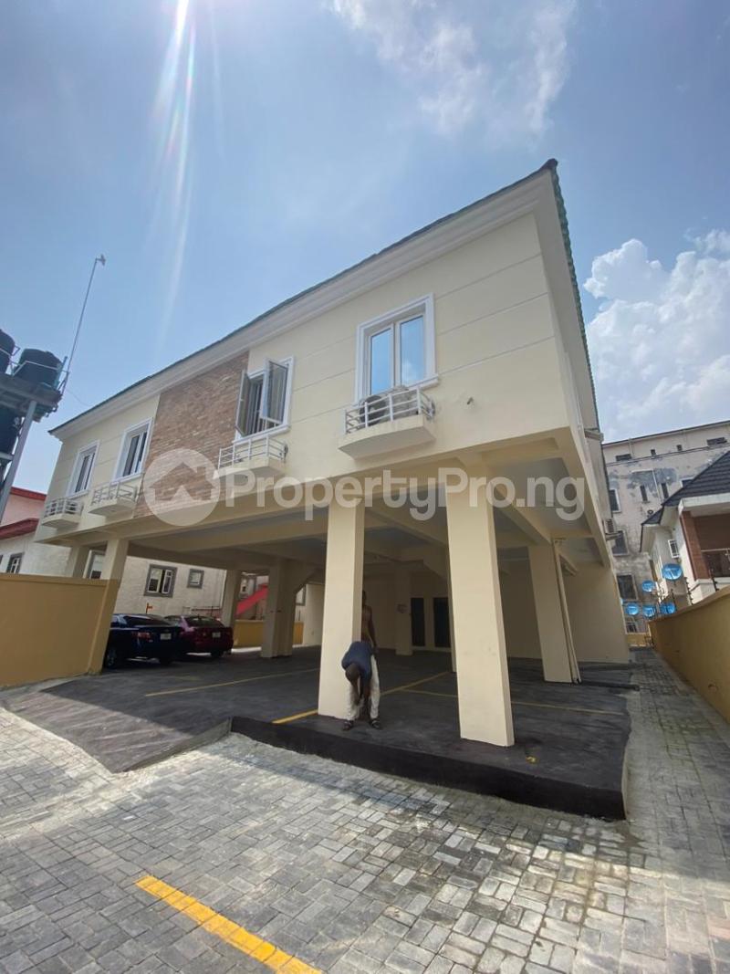 2 bedroom Flat / Apartment for rent Agungi Lekki Lagos