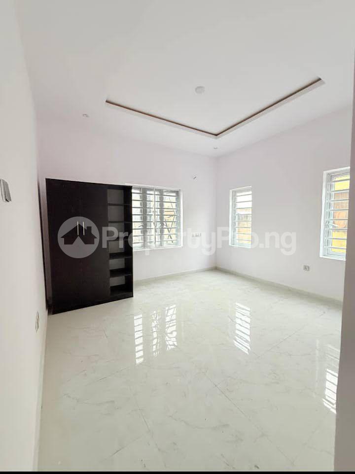 2 bedroom Flat / Apartment for sale Ogba Lagos