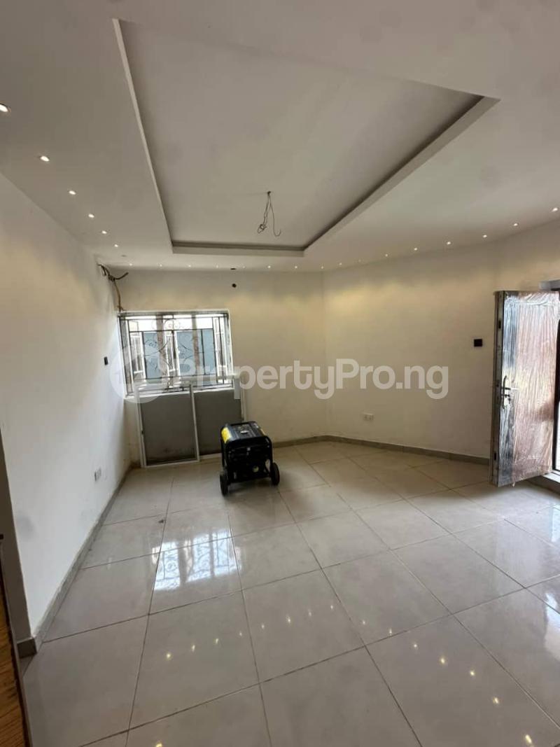 2 bedroom Flat / Apartment for rent Ologolo Lekki Lagos