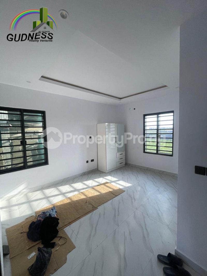 2 bedroom Flat / Apartment for rent Lekki Lagos