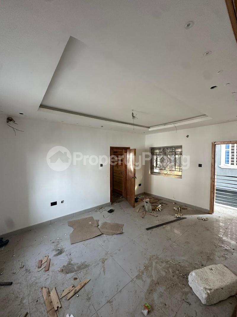 2 bedroom House for rent Ologolo Lekki Lagos