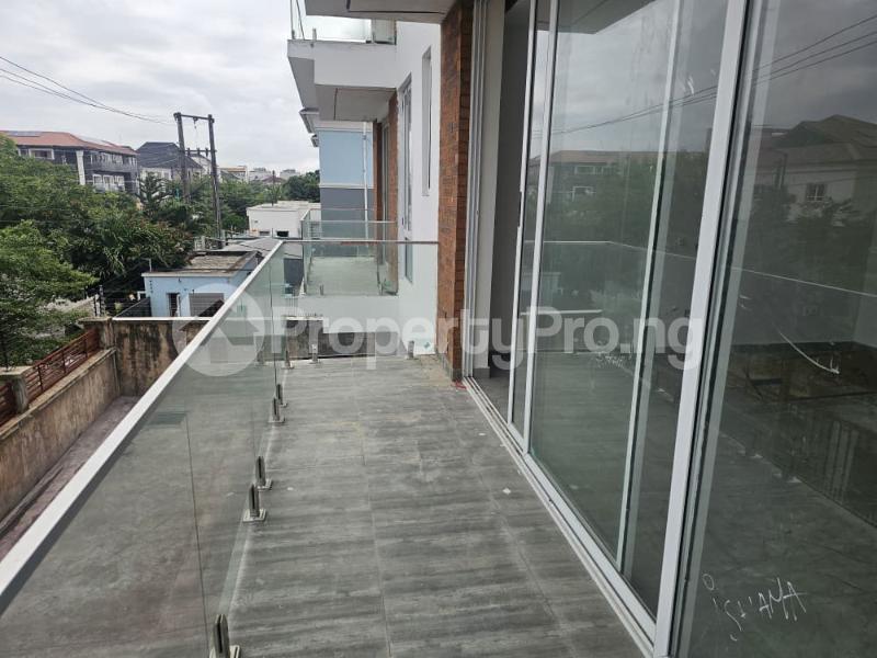 2 bedroom Flat / Apartment for sale ONIRU Victoria Island Lagos