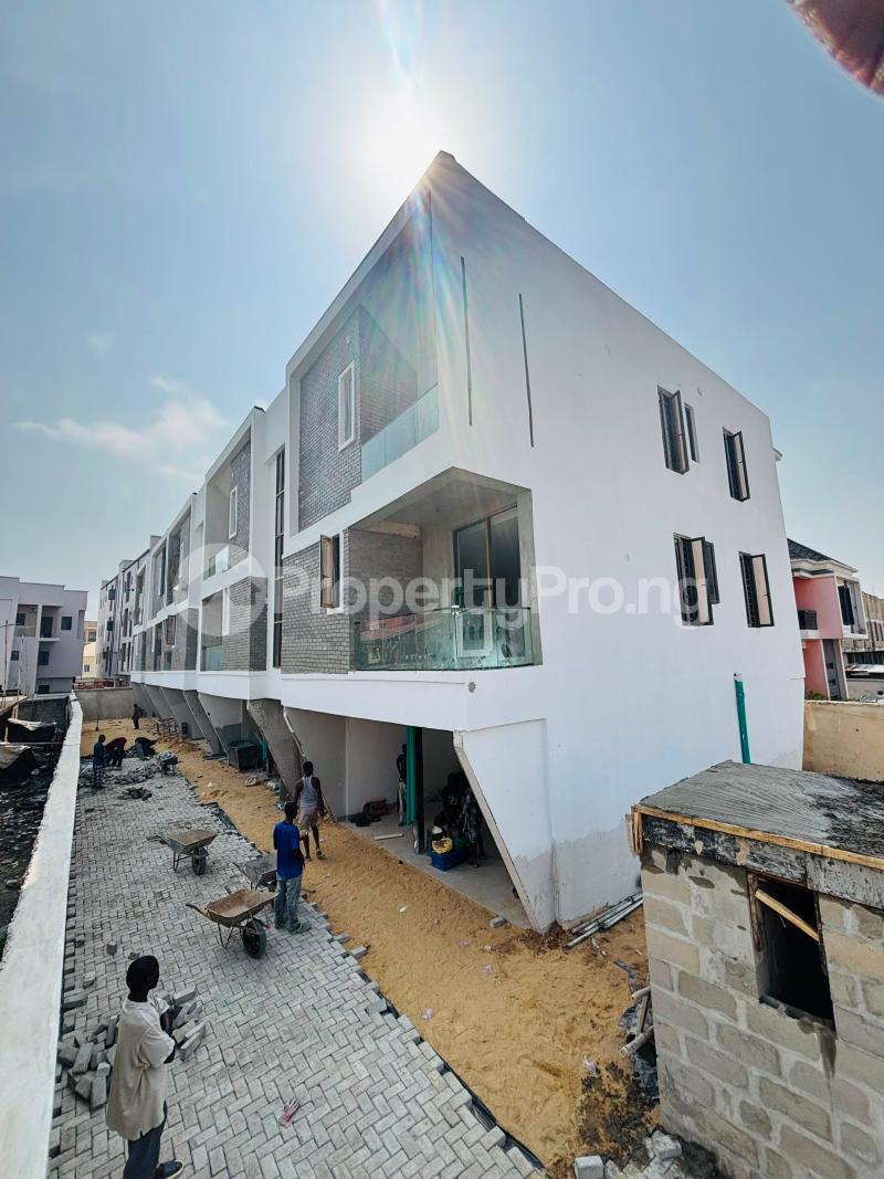 2 bedroom Flat / Apartment for sale Ologolo Ologolo Lekki Lagos