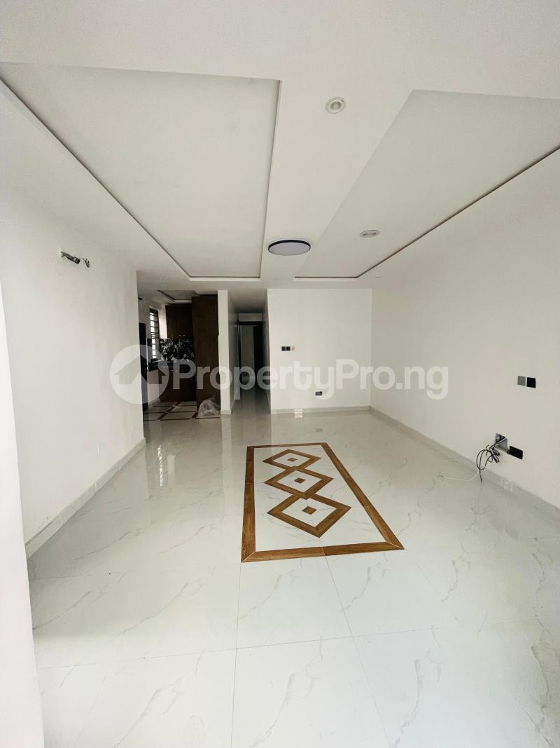 2 bedroom House for rent Chevron Lekki Lagos