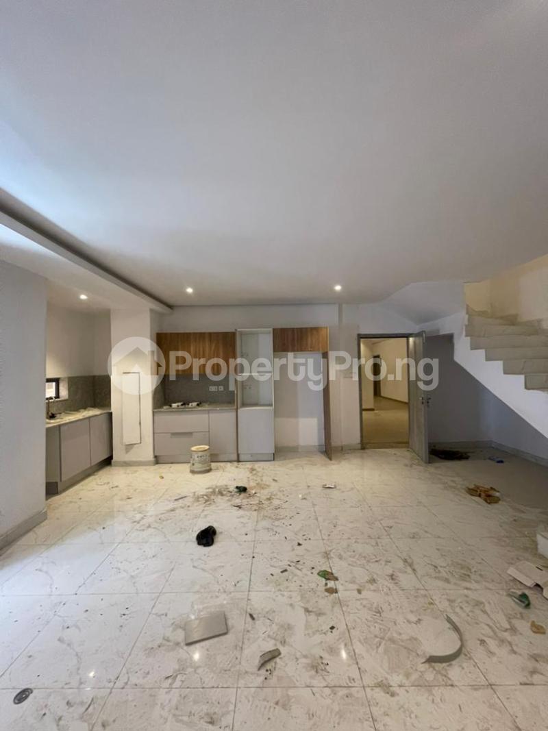2 bedroom House for rent Lekki Phase 1 Lekki Lagos