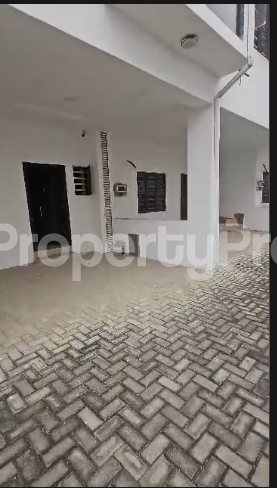 2 bedroom House for rent Orchid Rd, Orchid Lekki Lagos