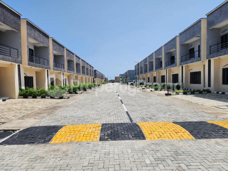 2 bedroom House for rent Ajah Lagos