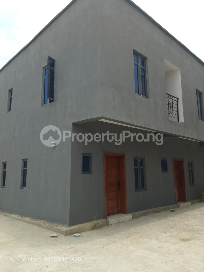 2 bedroom House for rent Ologolo Lekki Lagos