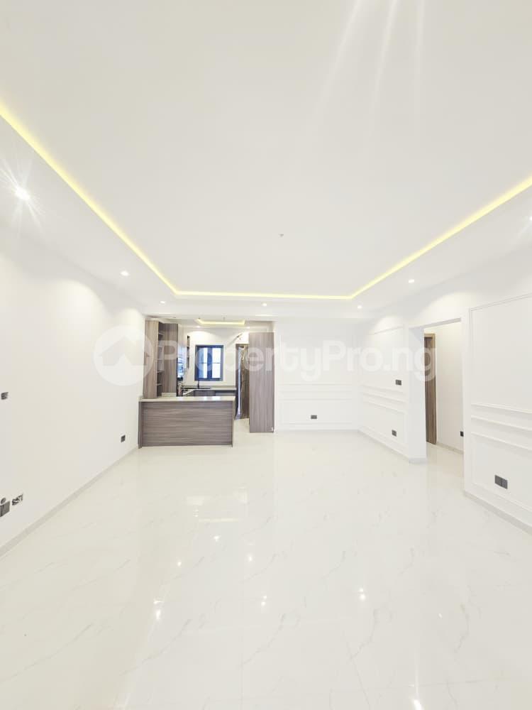 2 bedroom House for rent Ilasan Lekki Lagos