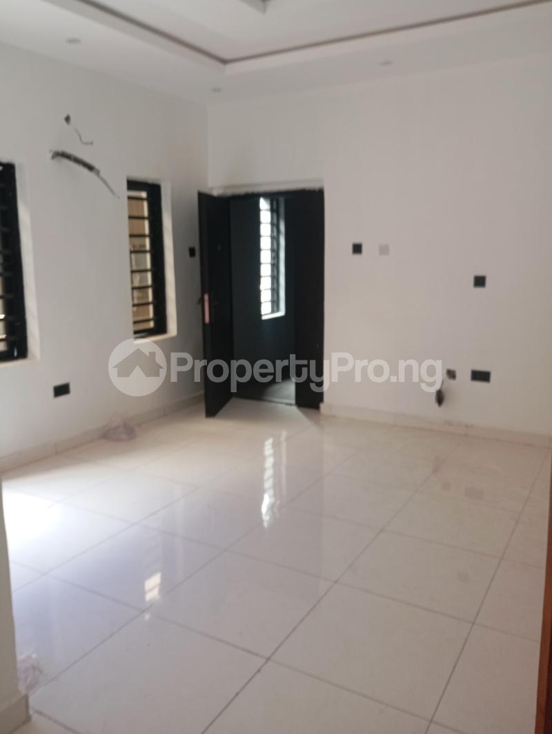 2 bedroom House for rent Kayfarm Estate Ifako-ogba Ogba Lagos