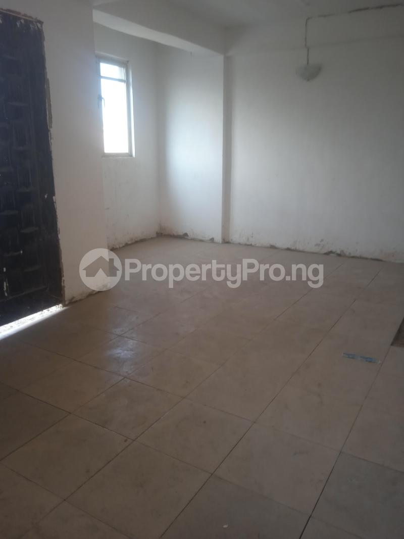 2 bedroom Flat / Apartment for rent Ishaga Itire Surulere Lagos