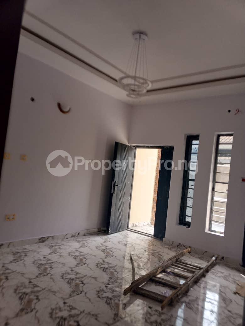 2 bedroom House for rent Majek Sangotedo Lagos