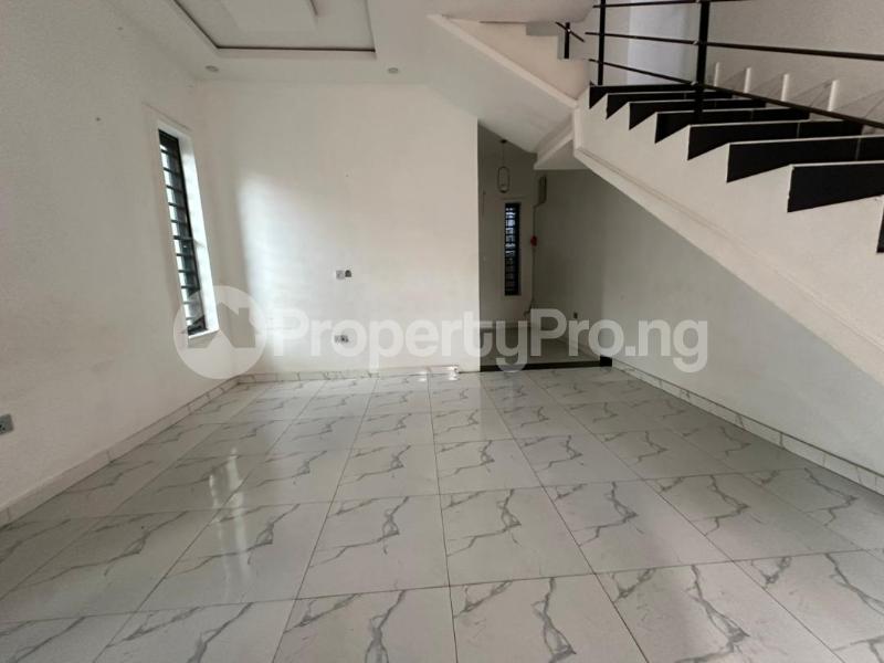 2 bedroom House for rent Olowora Ojodu Lagos