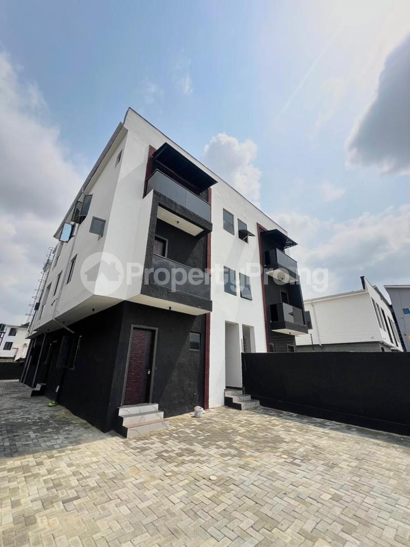 2 bedroom Flat / Apartment for rent  Ologolo Lekki Lagos
