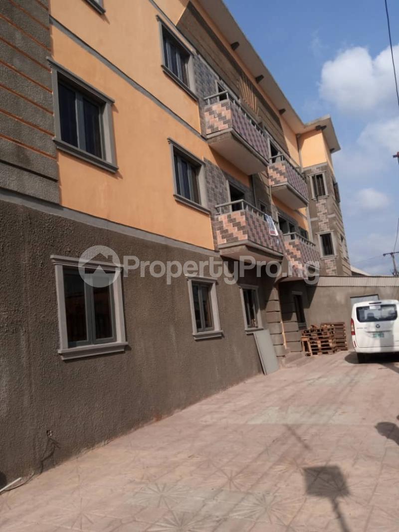 2 bedroom Flat / Apartment for rent   Shomolu Shomolu Lagos