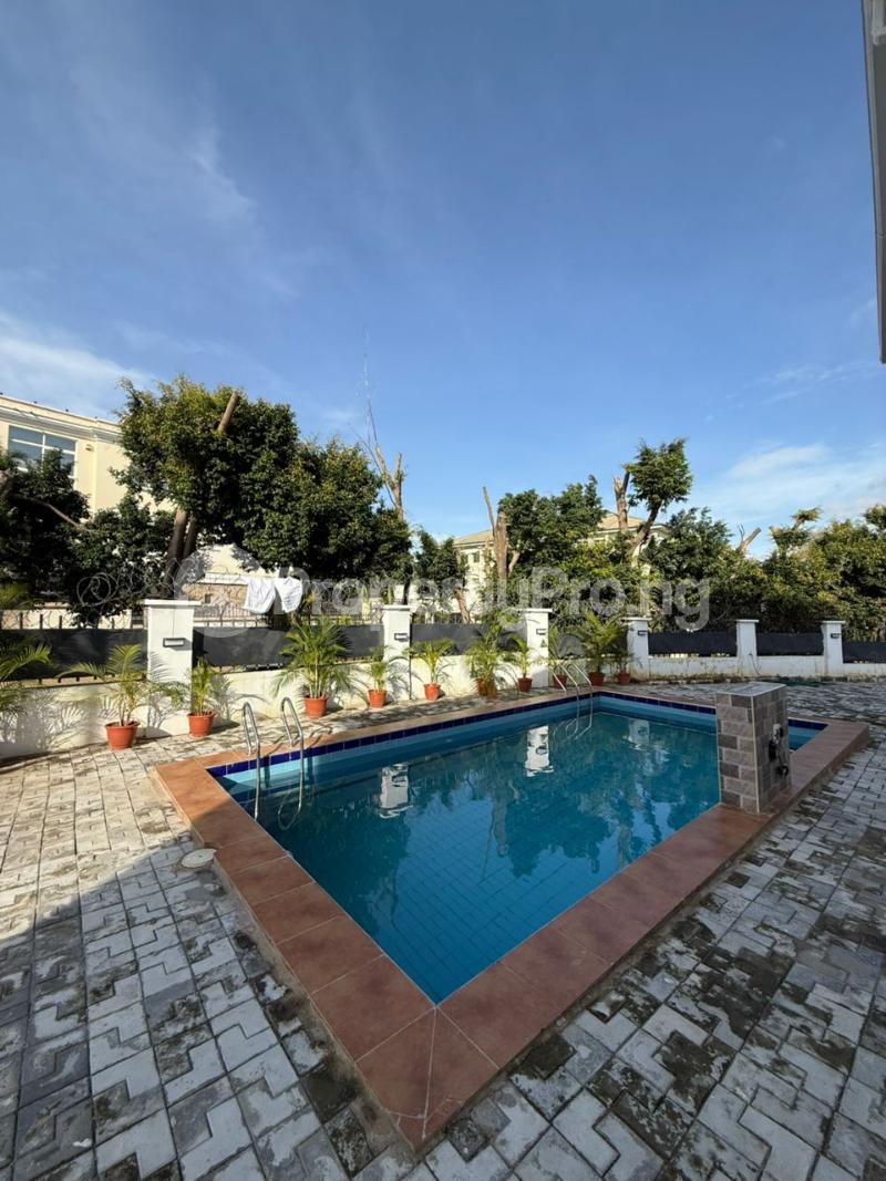 2 bedroom Flat / Apartment for shortlet Wuse 2 Abuja