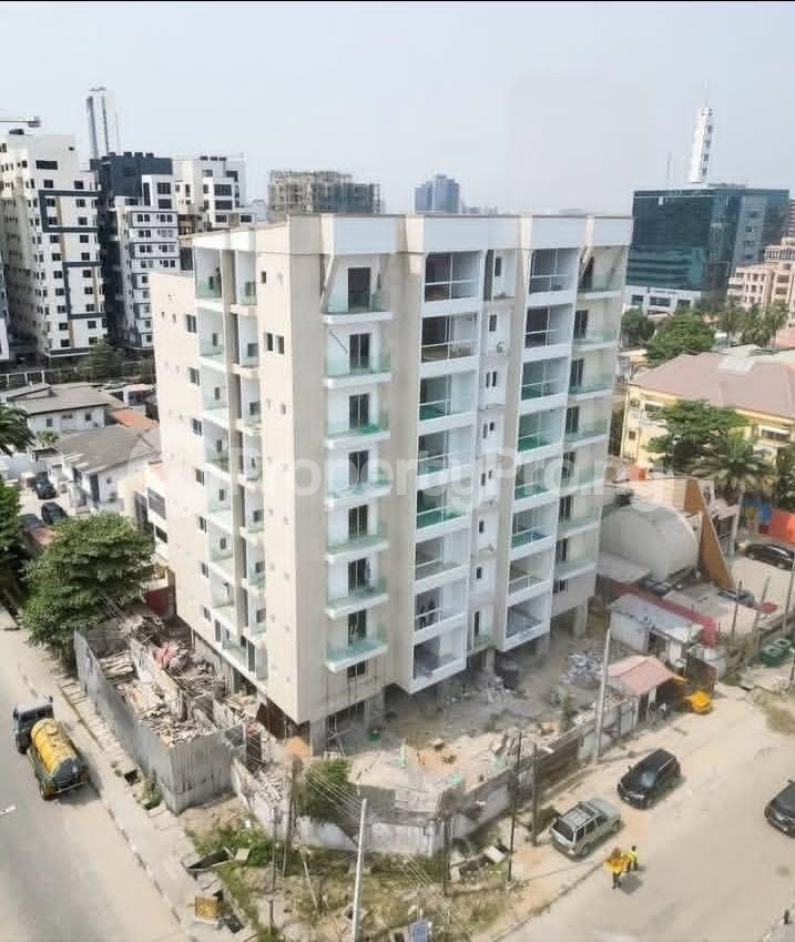 3 bedroom Flat / Apartment for sale Off Ajose Adeogun, Ademola Adetokunbo Victoria Island Lagos