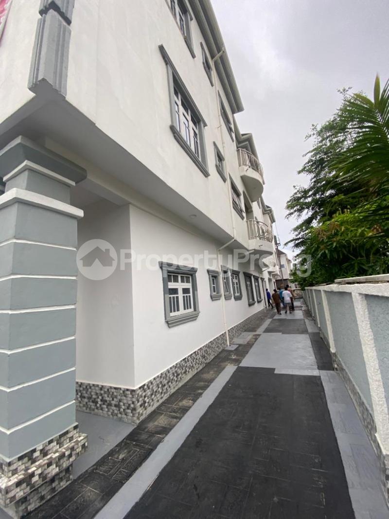 3 bedroom Flat / Apartment for rent Sangotedo Ajah Lagos