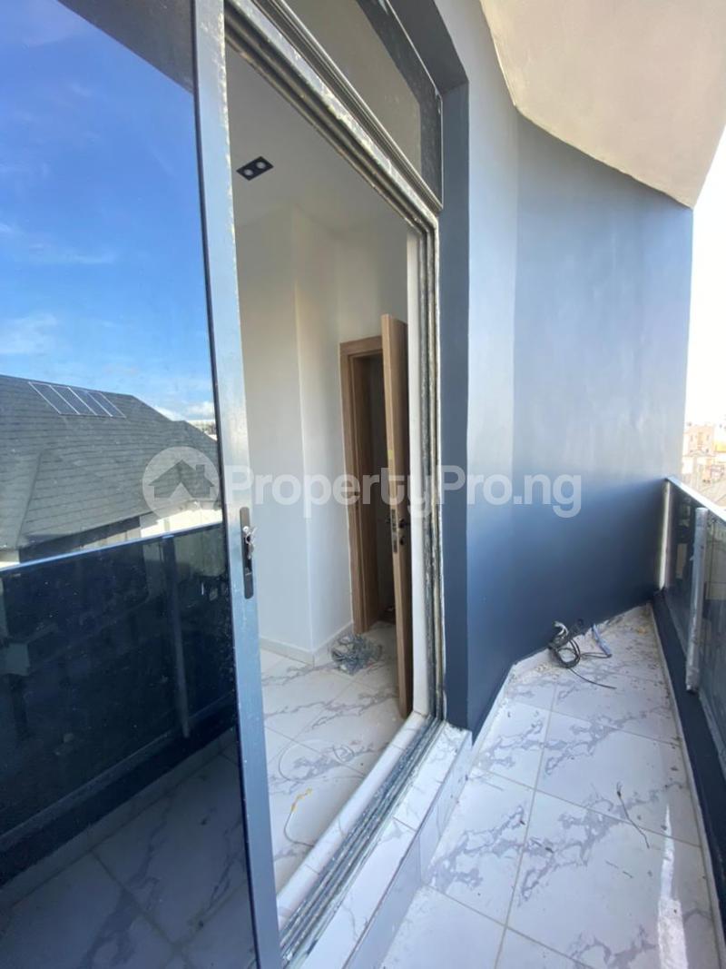 3 bedroom Flat / Apartment for sale Lekki Conservation Road, Along Lekki Expressway Lekki Lagos