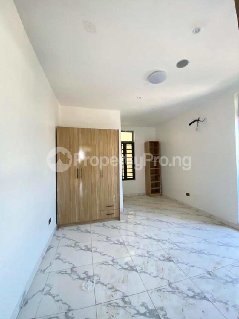 3 bedroom Flat / Apartment for sale Lekki Conservation Road, Along Lekki Expressway Lekki Lagos