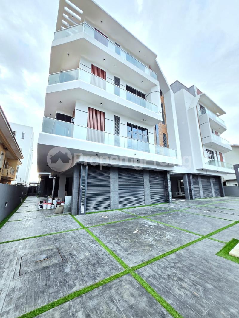 3 bedroom Flat / Apartment for rent ONIRU Victoria Island Lagos