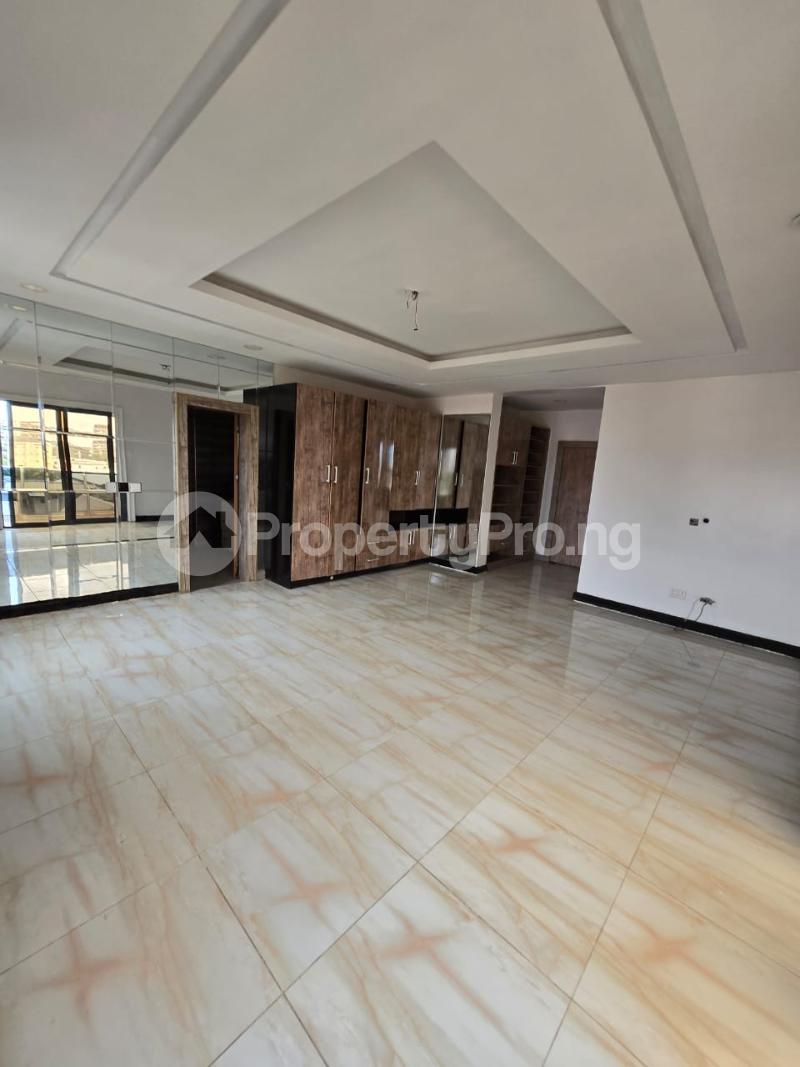 3 bedroom House for sale Victoria Island Lagos