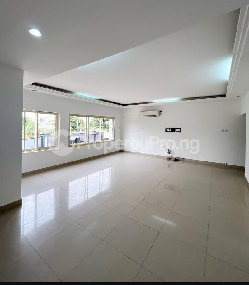 3 bedroom Flat / Apartment for rent Lekki Phase 1 Lekki Lagos