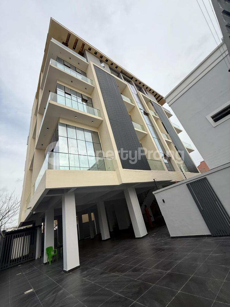 3 bedroom Flat / Apartment for sale Lekki Phase 1 Lekki Lagos