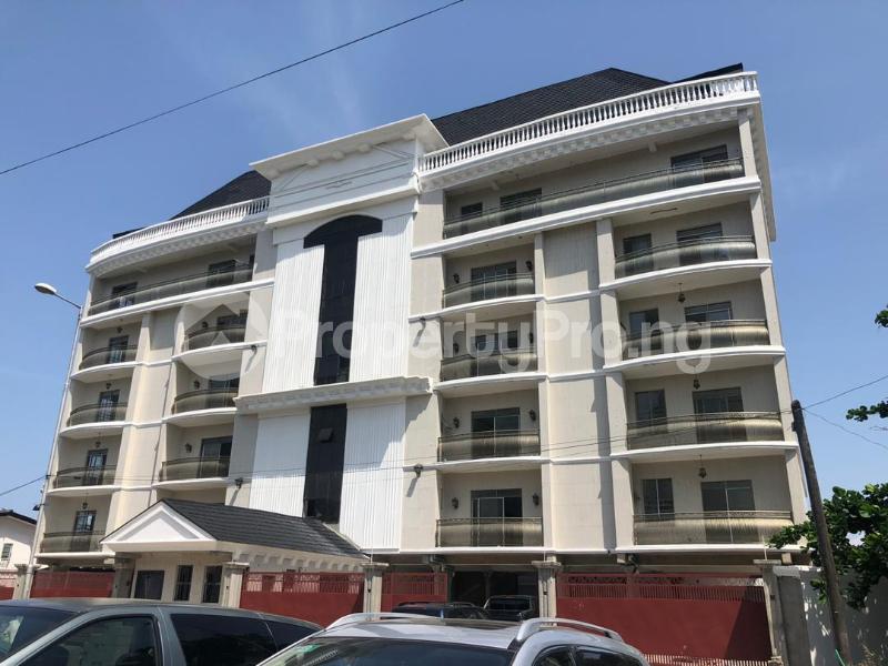 3 bedroom Flat / Apartment for sale Adeola Odeku Victoria Island Lagos