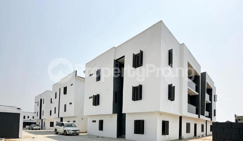3 bedroom Flat / Apartment for rent Ikota Lekki Lagos