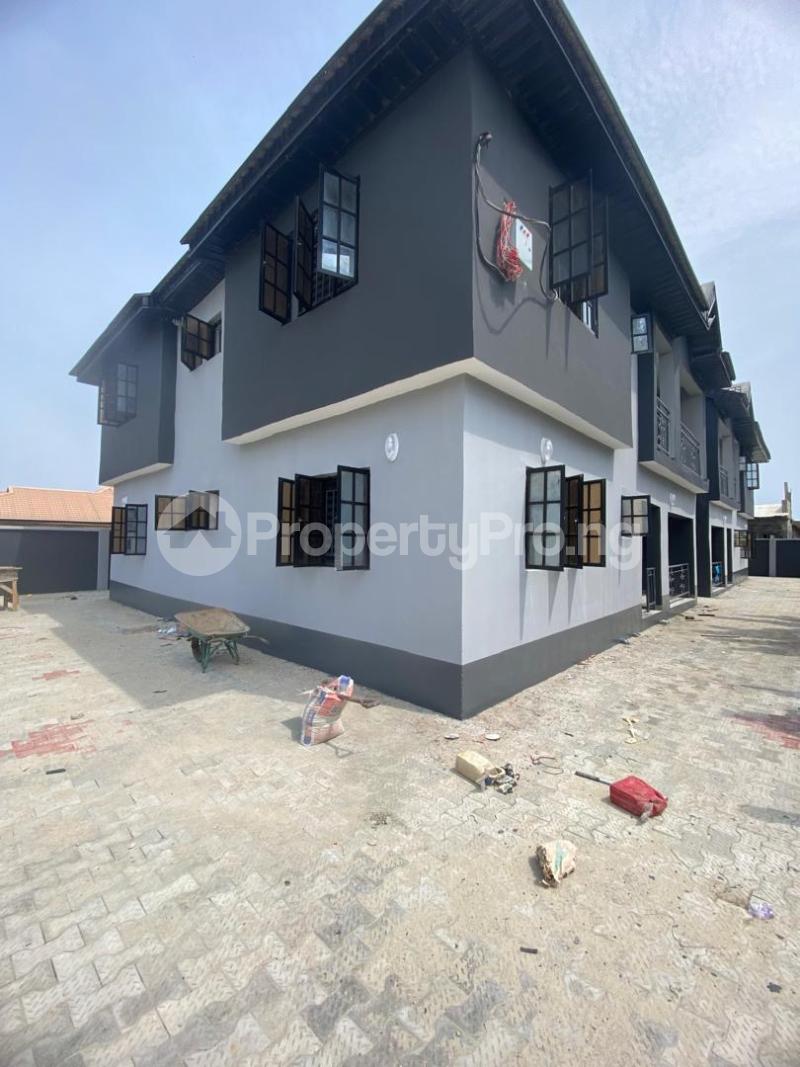 3 bedroom Flat / Apartment for rent Ogombo Ajah Lagos