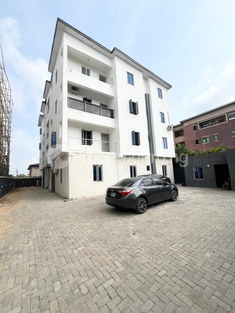 3 bedroom Flat / Apartment for rent Salem Ikate Lekki Lagos