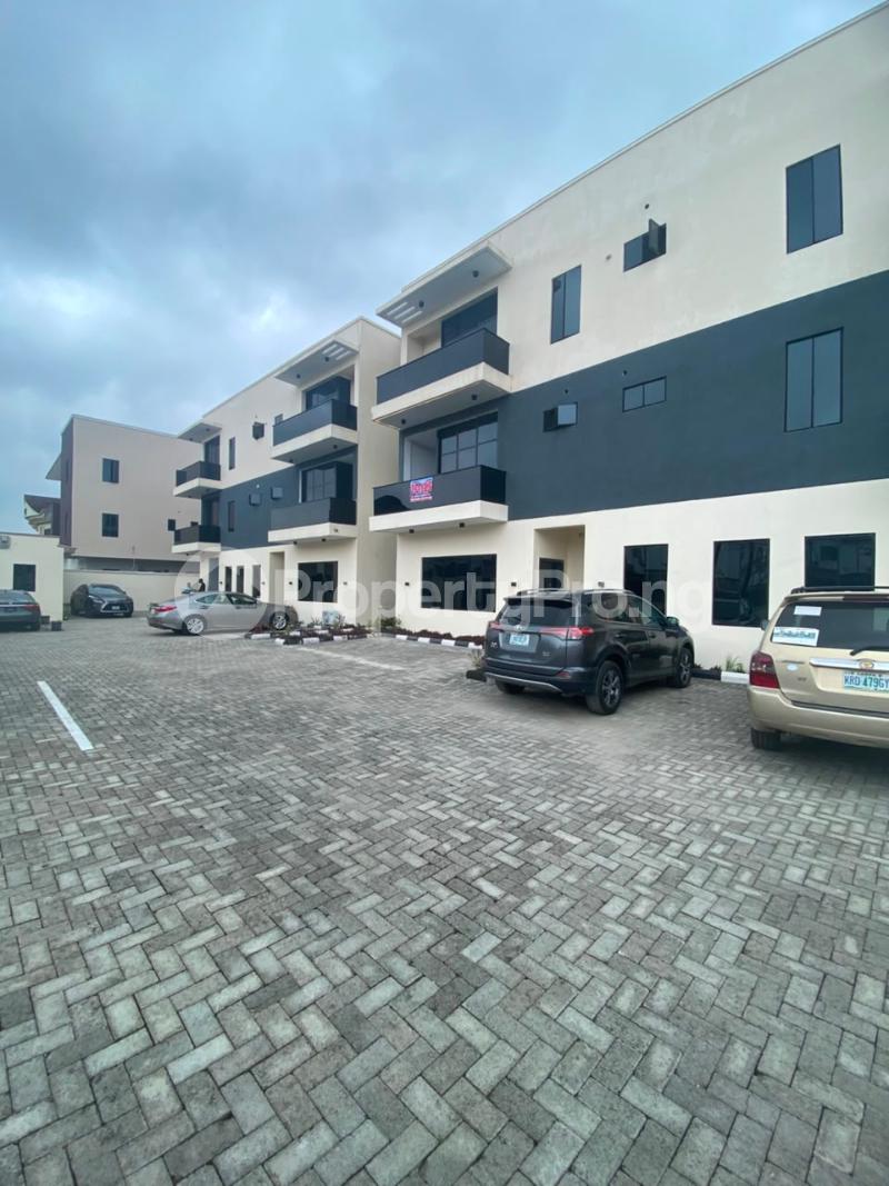 3 bedroom House for rent Abraham Adesanya Ajah Lagos