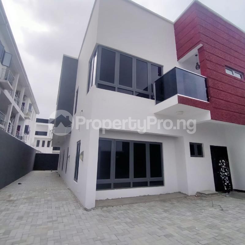 4 bedroom House for rent Ologolo Lekki Lagos