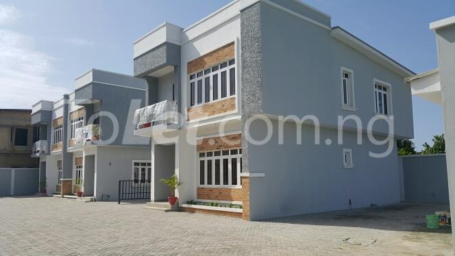3 bedroom House for sale Orchid Road chevron Lekki Lagos