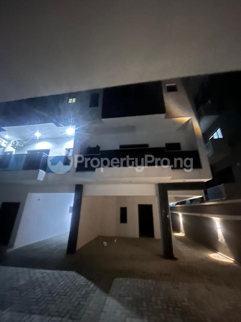 3 bedroom House for rent Agungi Lekki Lagos