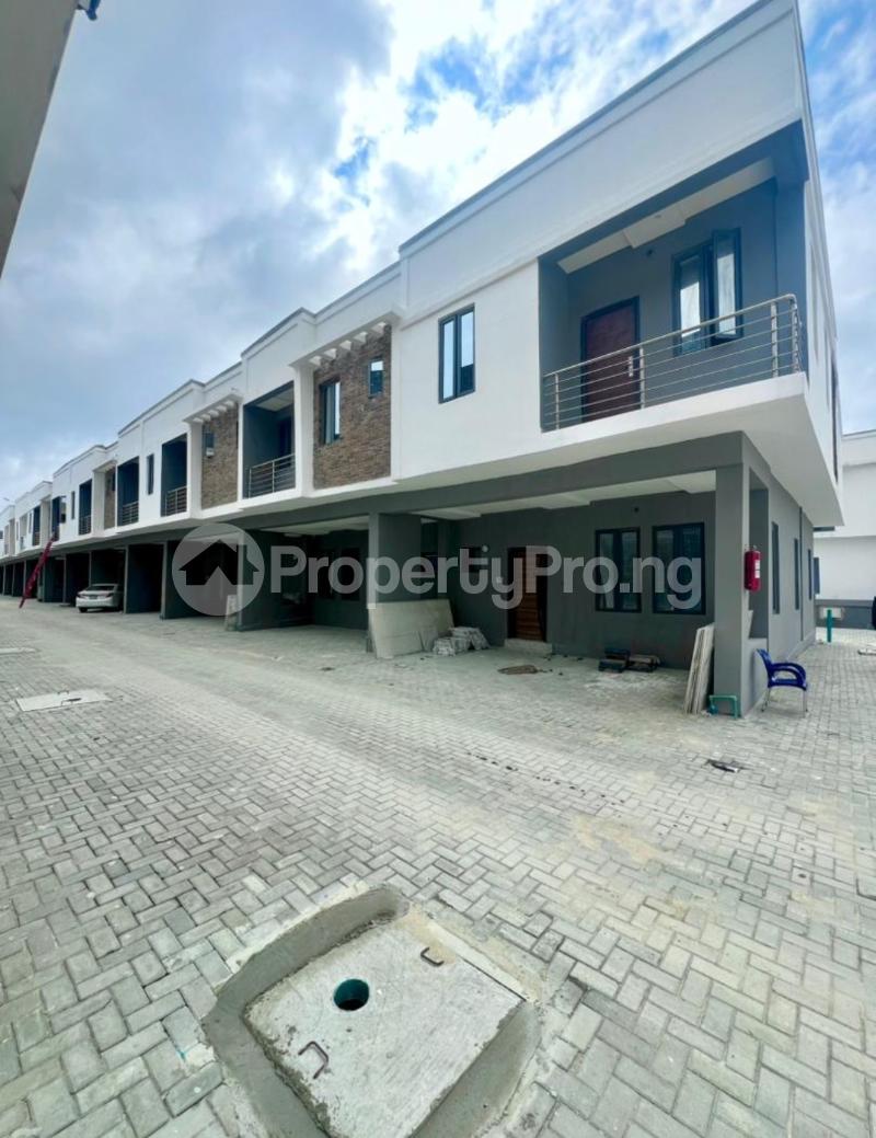 3 bedroom House for rent General Paint Abraham Adesanya Olokonla Ajah Lagos