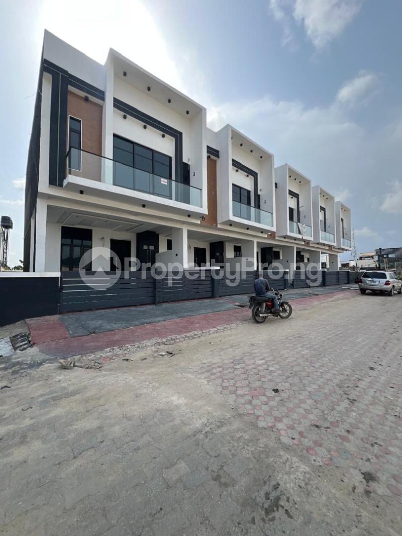 3 bedroom House for sale Ikota Lekki Lagos