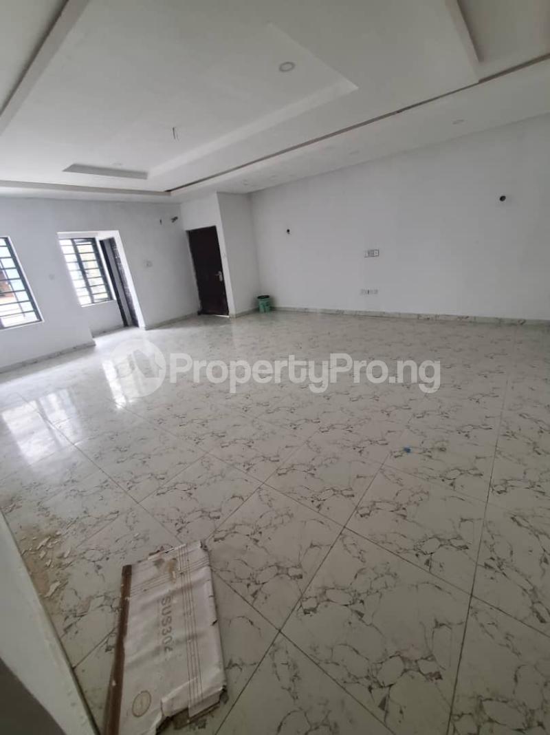 3 bedroom House for rent Estate orchid Lekki Lagos