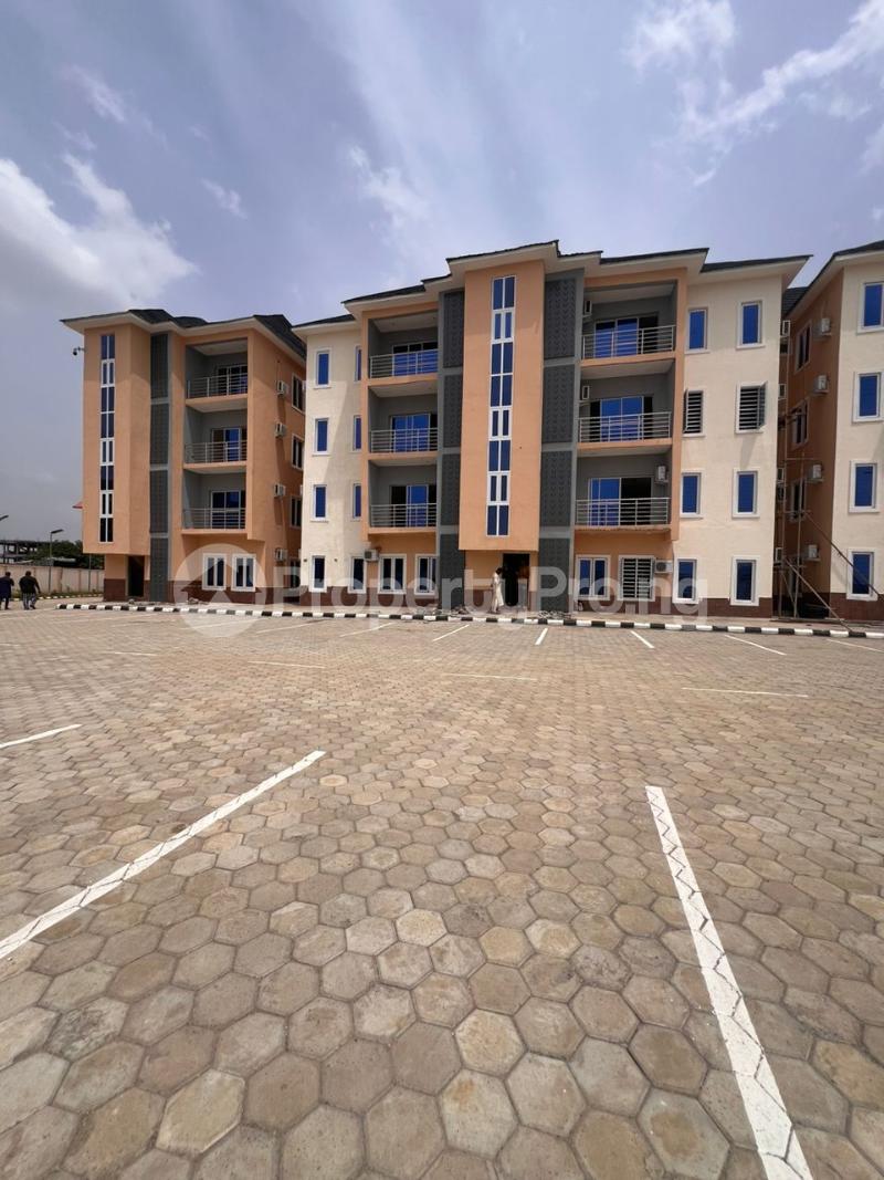3 bedroom Flat / Apartment for rent Katampe Main Abuja