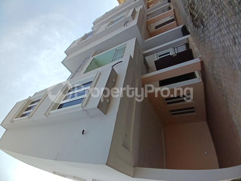 6 bedroom House for sale Life Camp Abuja Diplomatic Zone, Life Camp Abuja