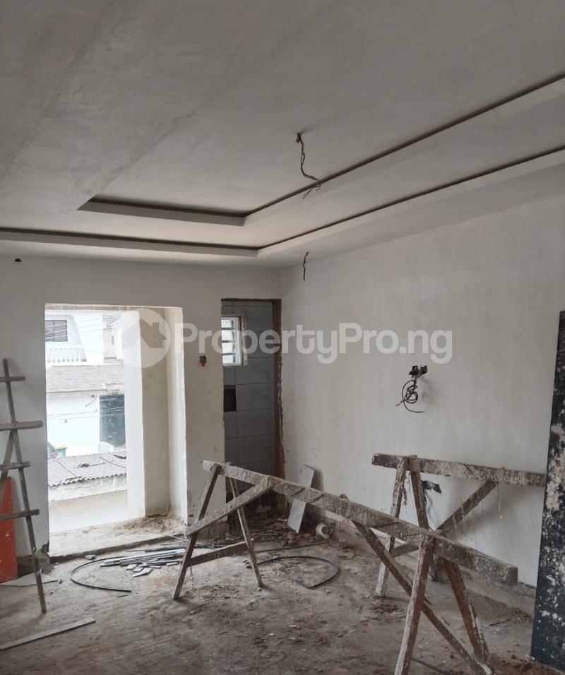 3 bedroom Flat / Apartment for rent Mende Maryland Lagos
