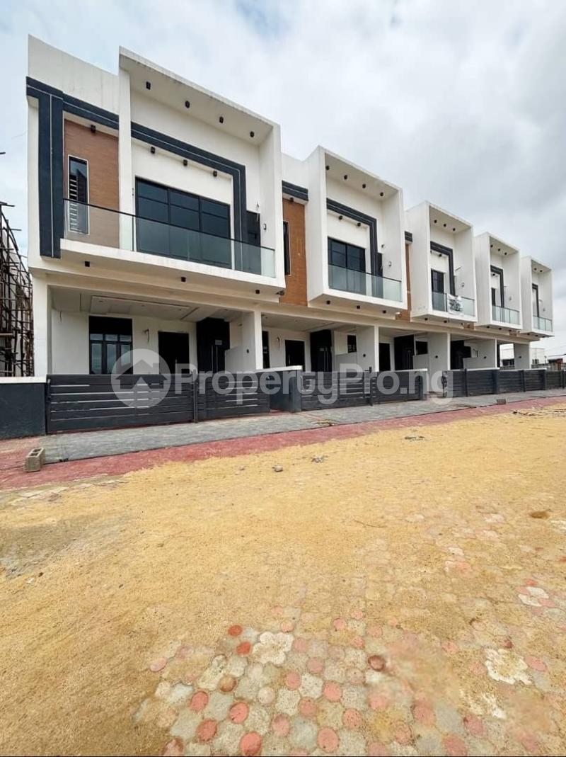 3 bedroom House for sale Ikota Lekki Lagos